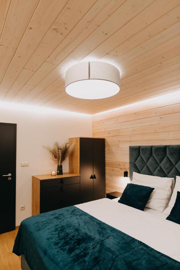 Skri Chalets Липтовски-Микулаш Экстерьер фото